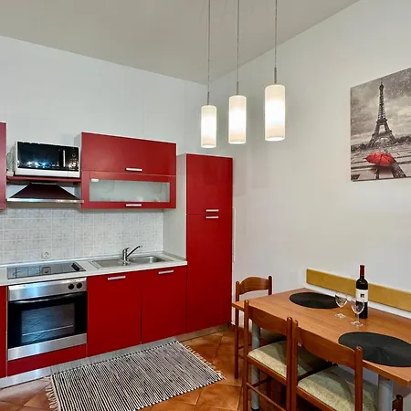 Ivan Apartment Lovran